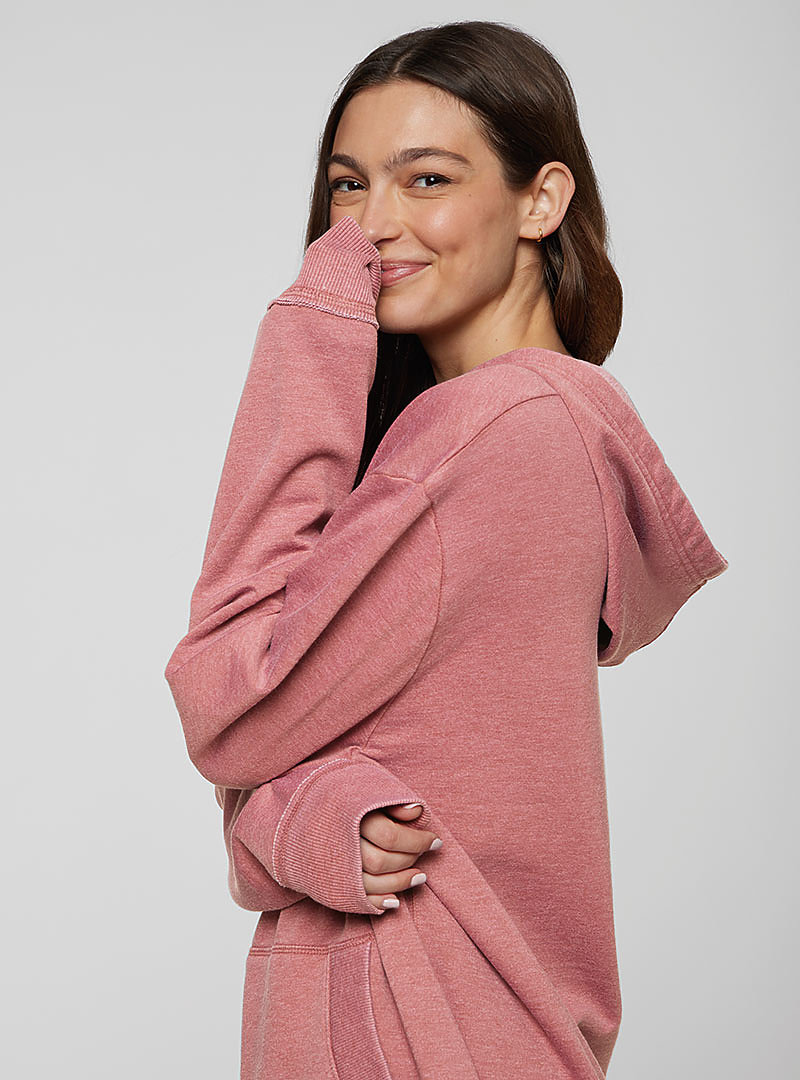 ADULT VINTAGE WASH HOODIE | Live-and-Tell